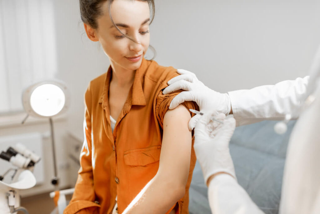 Mobile blood draw services professional providing patient care and specimen collection in Henry County, GA